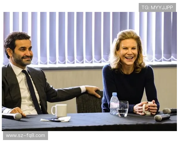 纽卡斯尔转会策略分析：重塑球队未来的路径与挑战