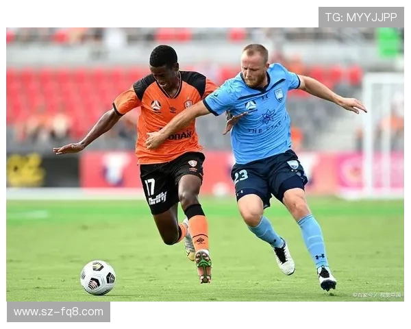 足球明星表演赛精彩纷呈，多位球星状态回暖展现竞技魅力